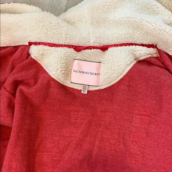 VICTORIA SECRET Cozy Robe - Picture 6 of 7
